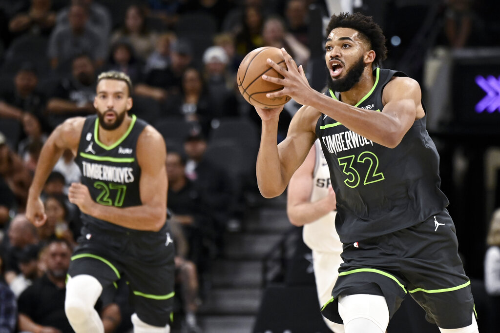 Timberwolves vs Spurs predicciones pronóstico cuotas previa apuestas NBA el 8 de abril de 2023