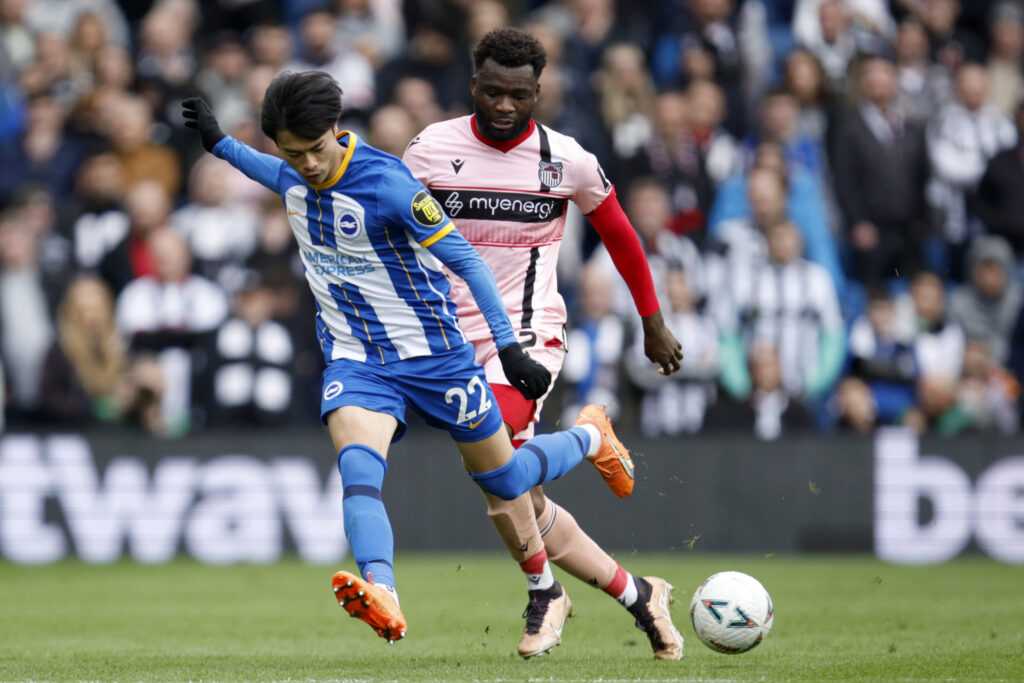 Bournemouth vs Brighton pronóstico predicción cuotas previa apuestas  jornada 7 Premier League 4 de abril de 2023