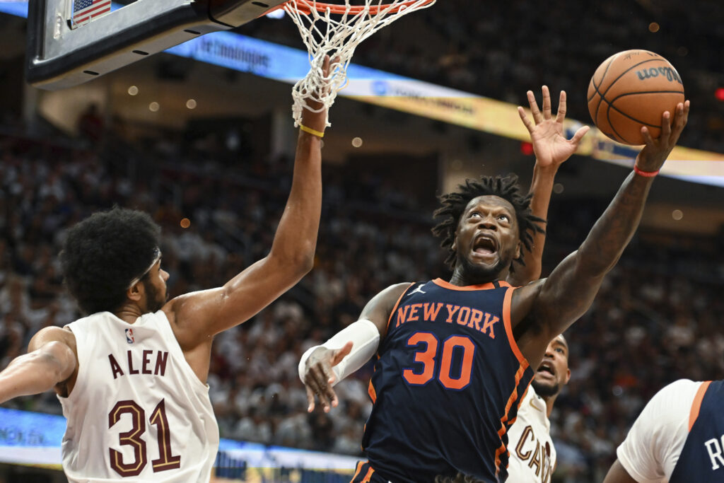 Knicks vs Cavaliers Predictions Picks Odds NBA April 18 2023