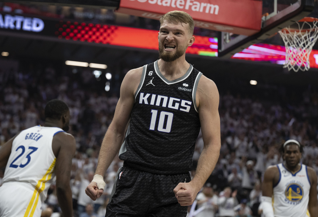 warriors vs kings predicciones pronóstico cuotas previas apuestas NBA playoff 17 de abril de 2023