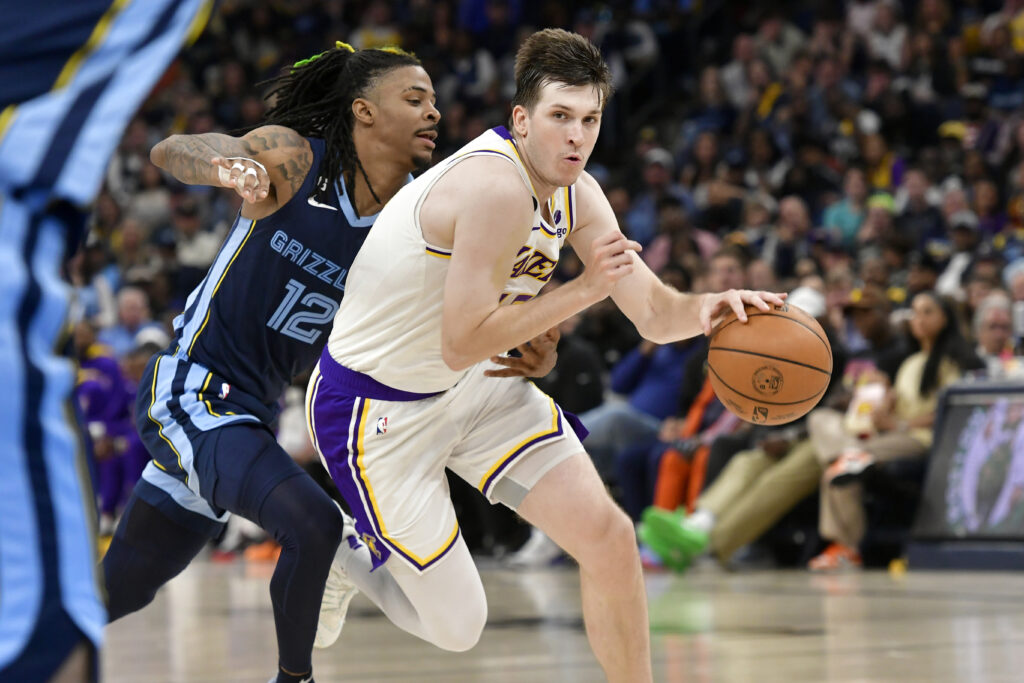 Lakers vs Grizzlies Predictions Picks Odds NBA April 19 2023