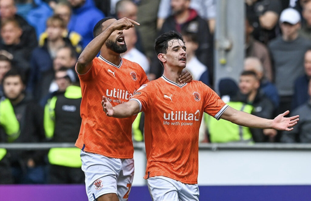 Blackpool vs Cardiff City pronóstico predicción cuotas previa apuestas jornada 40 Championship el 7 de abril de 2023