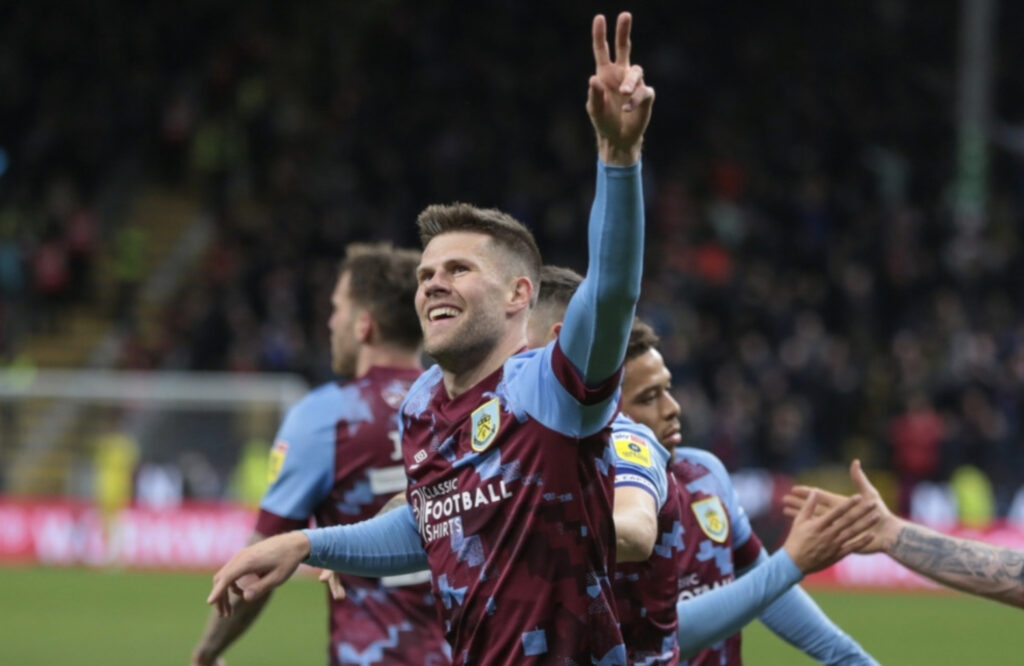 Reading vs Burnley pronóstico predicción cuotas previa apuestas jornada 42 Championship el 15 de abril de 2023