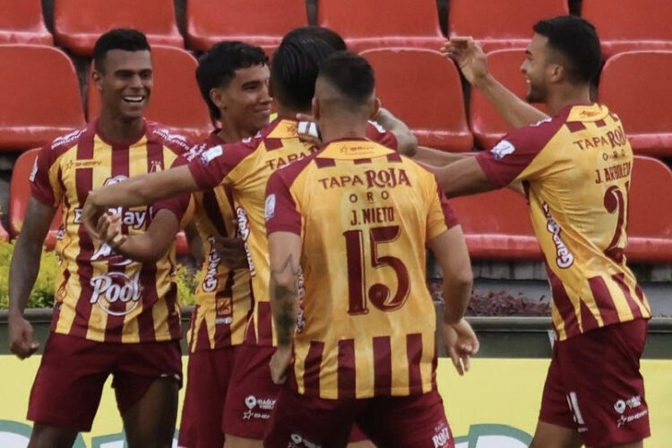 Santa Fe vs Deportes Tolima pronóstico predicciones cuotas previa apuestas jornada 17 de Liga Colombiana 29 de abril de 2023