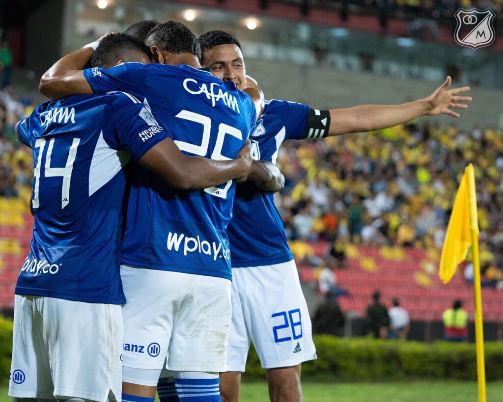 Millonarios vs Defensa y Justicia pronóstico predicción cuotas previa apuestas jornada 1 Copa Sudamericana 4 de abril 2023