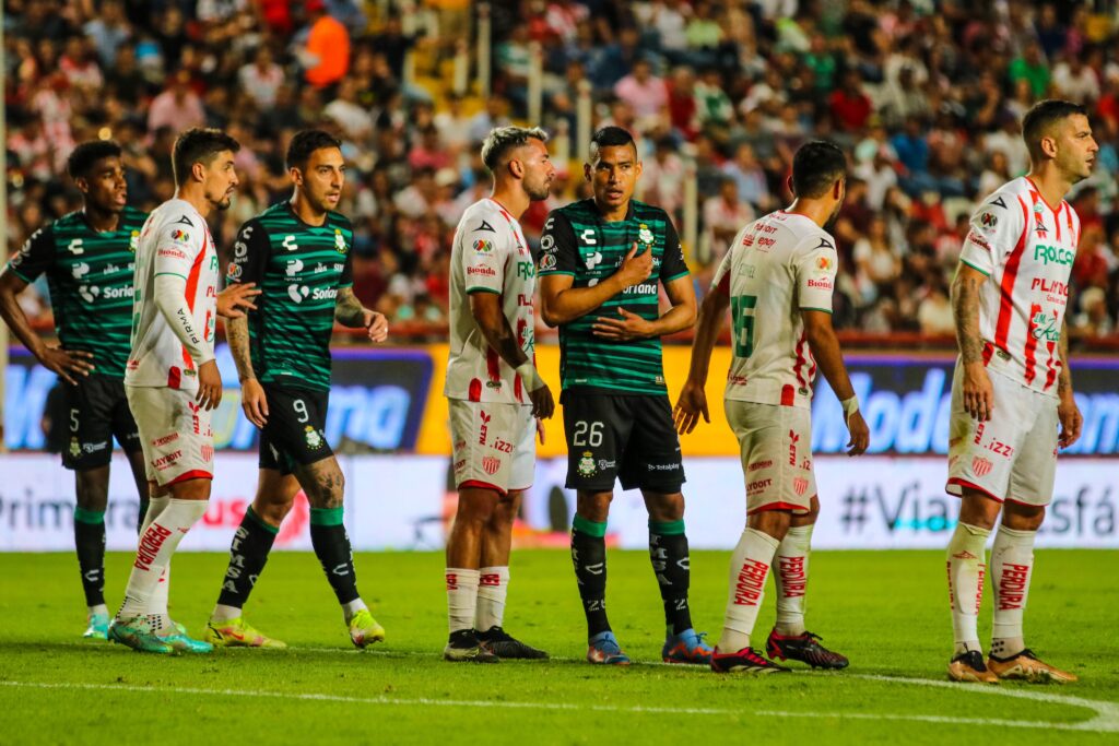 Santos vs Pachuca pronostico prediccion previa cuotas apuestas jornada 14 Liga MX 9 de abril de 2023