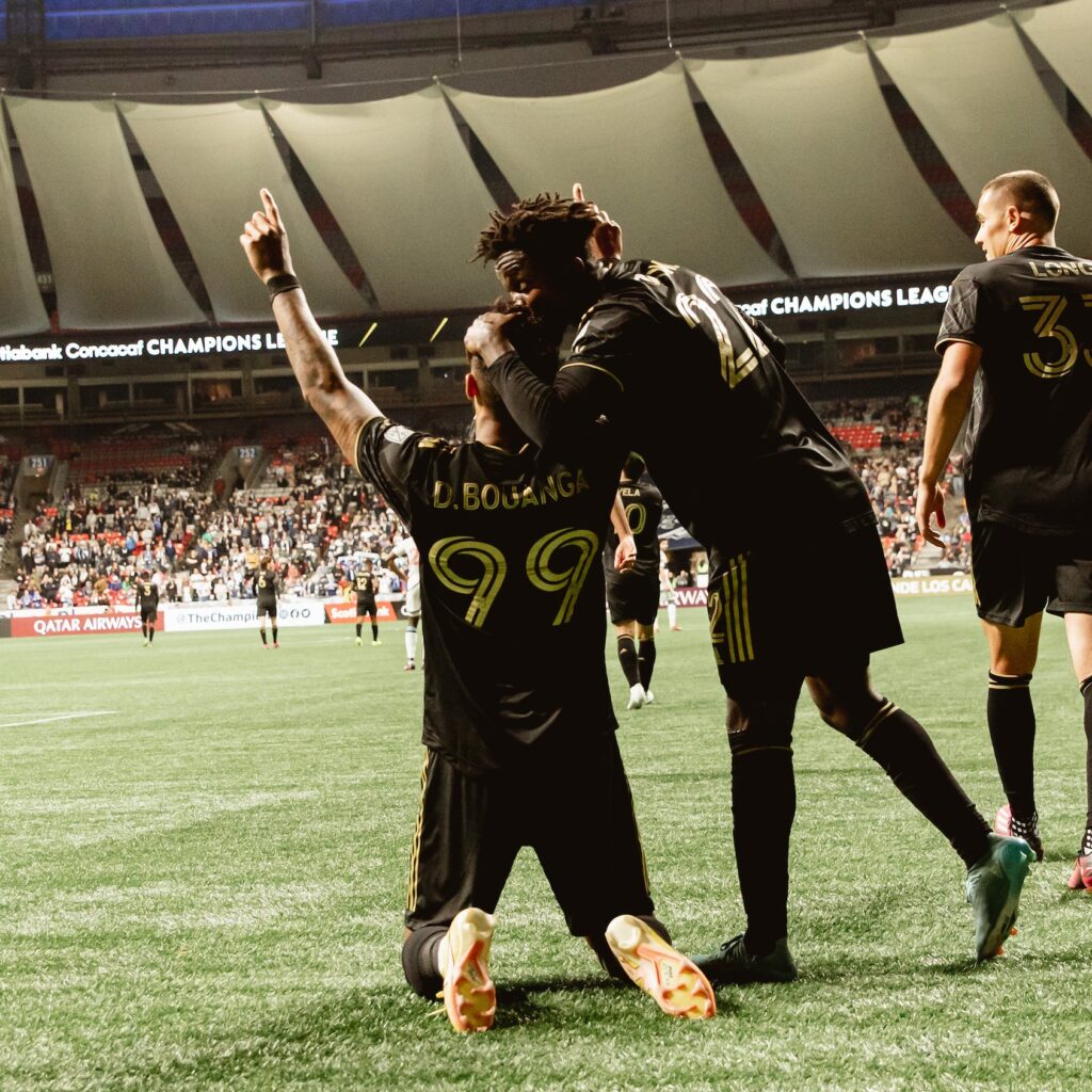 LAFC vs Vancouver Whitecaps pronóstico predicción cuotas previa apuestas eliminatoria Concacaf Champions League 11 de abril de 2023