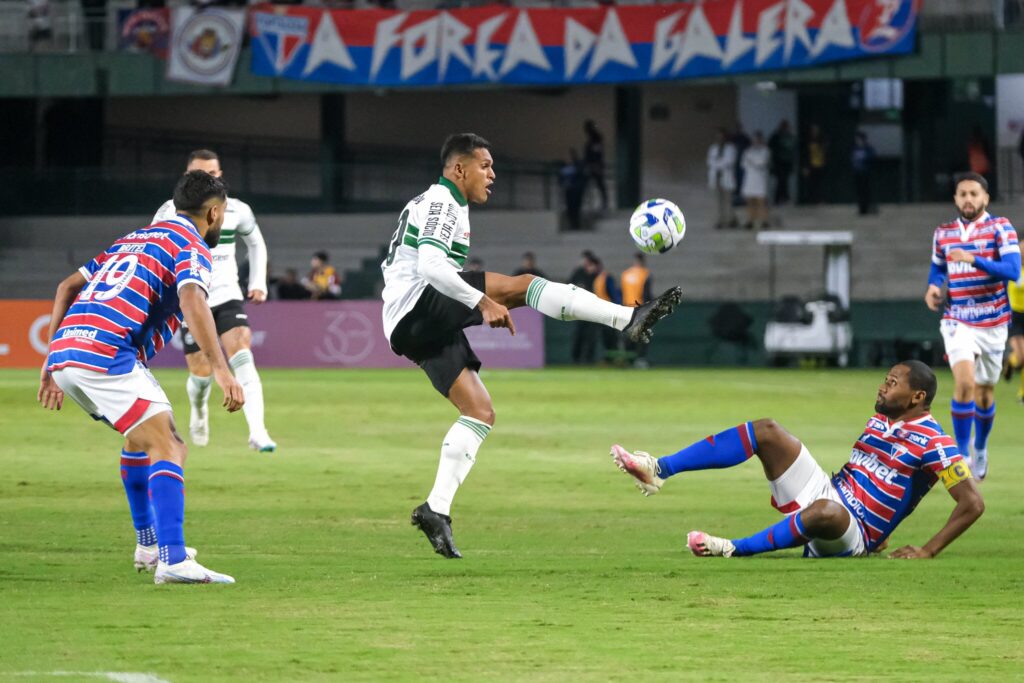 Coritiba vs Sao paulo Predictions Picks Betting Odds April 29, 2023