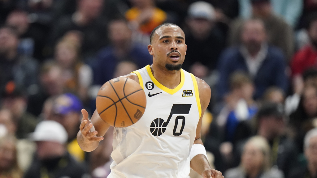 Jazz vs Lakers predicciones pronóstico cuotas previas apuestas NBA 9 de abril de 2023