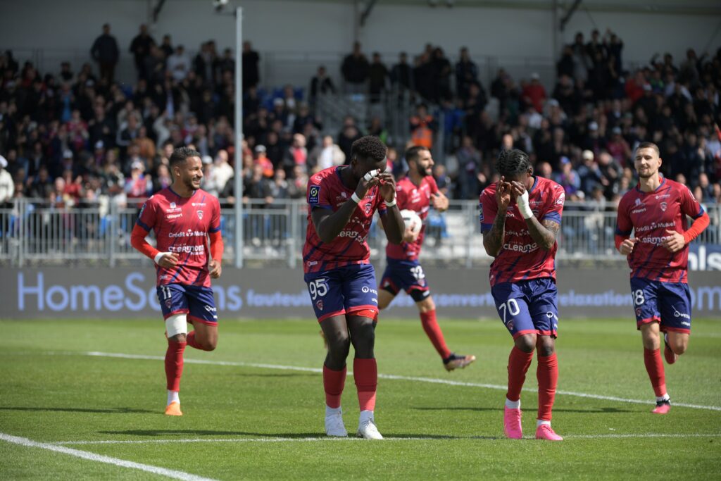 pronostico prediccion cuotas previa apuestas Niza vs Clermont jornada 32 Ligue 1 23 de abril de 2023