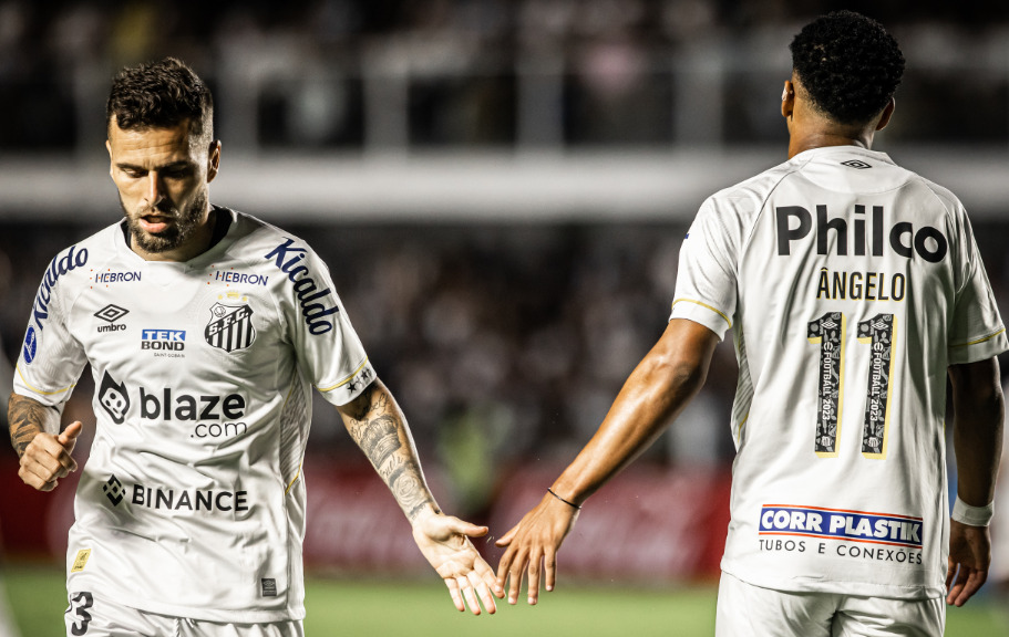 Santos vs Atlético Mineiro predicciones pronóstico cuotas previas apuestas Brasileirão el 23 de abril de 2023