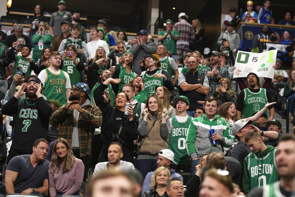 Celtics vs Hawks pronostico prediccion previa cuotas apuestas nba playoff juego 1 16 de abril de 2023