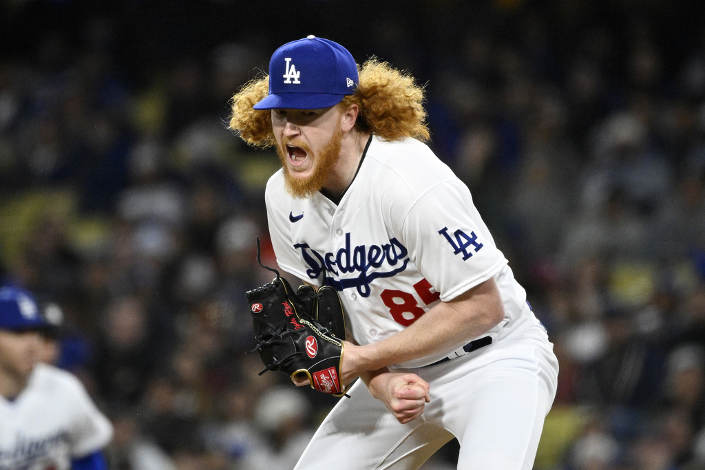 Dodgers vs Giants pronostico prediccion previa cuotas apuestas mlb 11 de abril de 2023