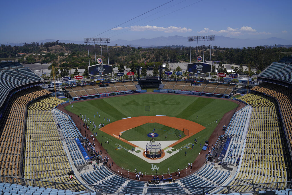 Phillies vs Dodgers predictions picks betting odds for the game on May 2, 2023