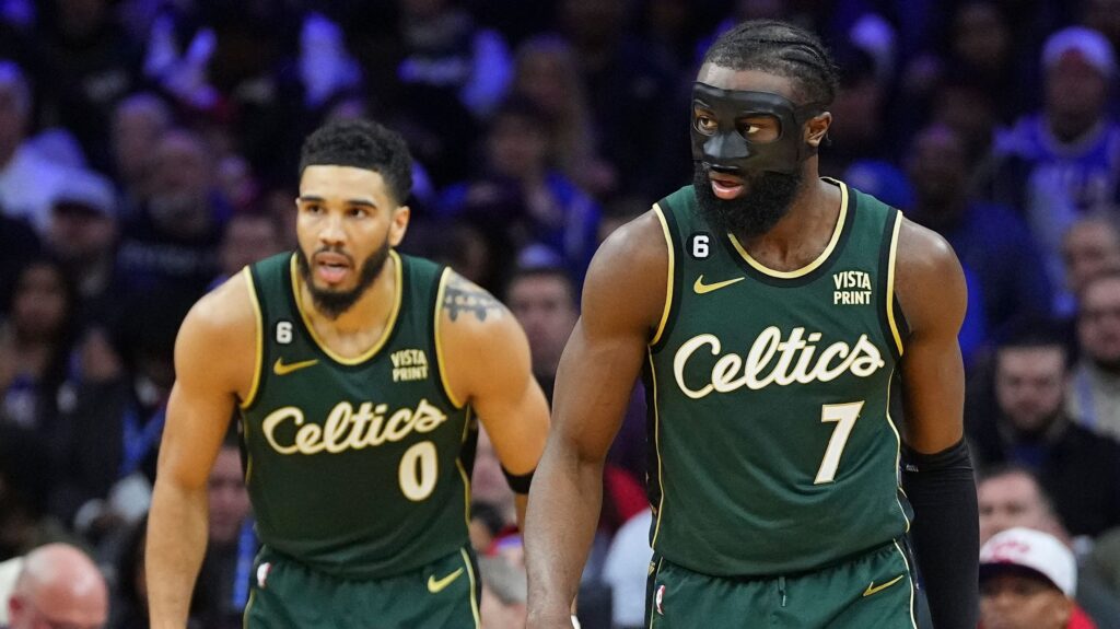 Raptors vs Celtics predicciones pronóstico cuotas previa apuestas NBA el 5 de abril de 2023