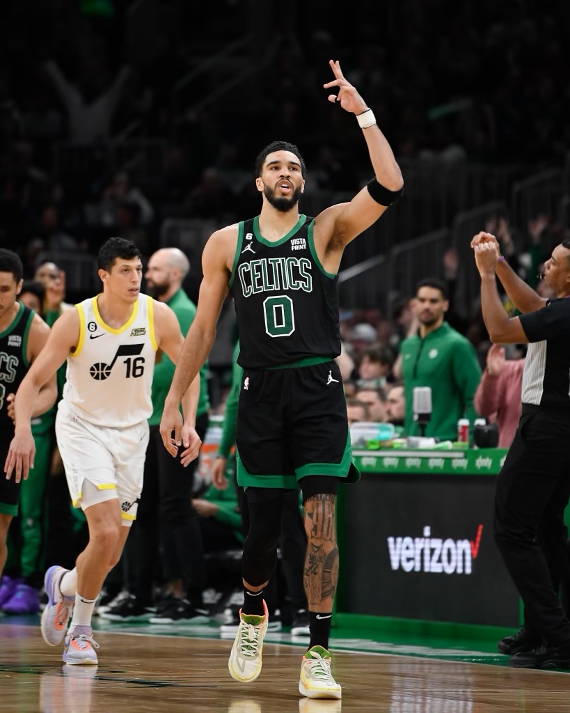 Raptors vs Celtics predicciones pronóstico cuotas previa apuestas NBA el 5 de abril de 2023