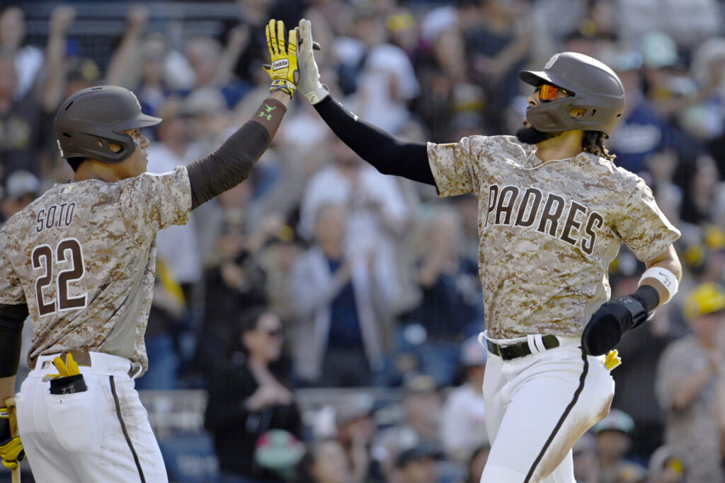 Padres vs Yankees predicciones pronóstico cuotas previas apuestas MLB 25 de mayo de 2023