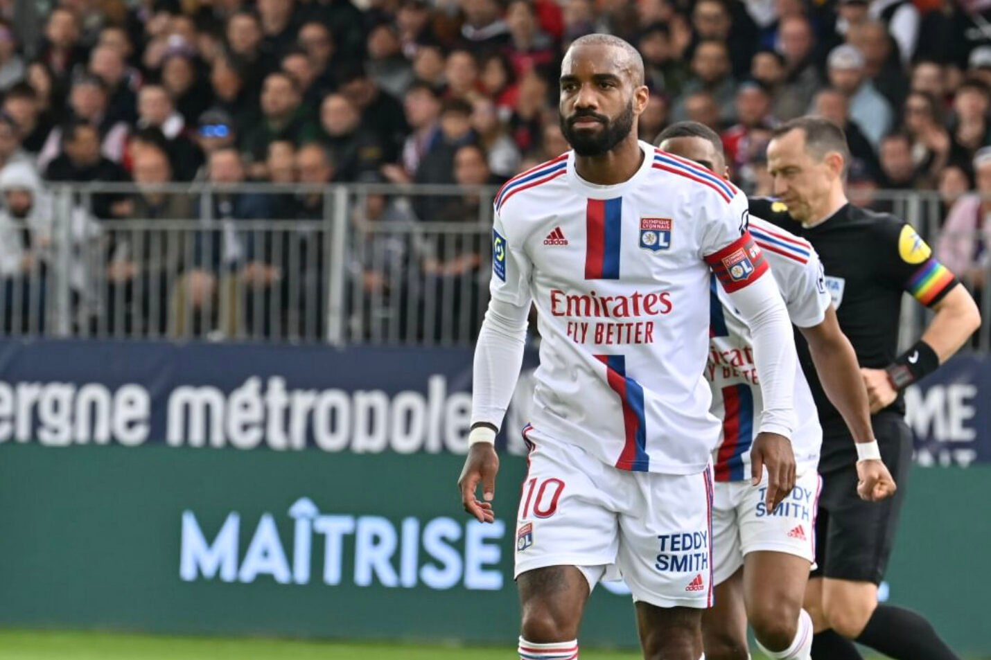 Lyon vs Reims pronóstico predicción cuotas previa apuestas  jornada 37 Ligue 27 de mayo 2023