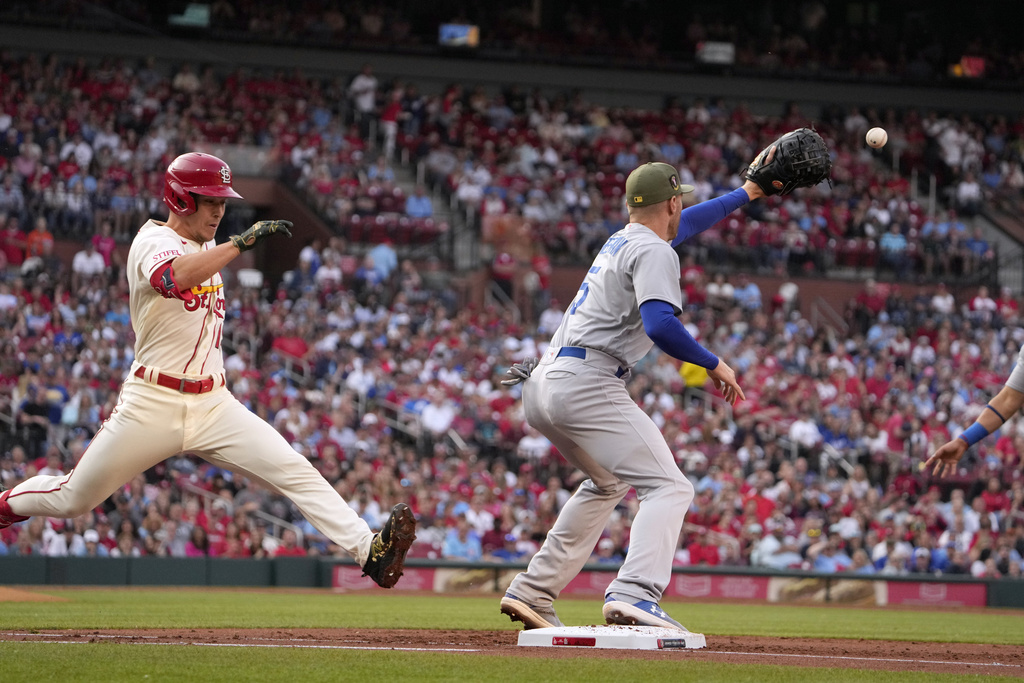 Dodgers vs Cardinals predicciones pronóstico cuotas previas apuestas MLB 19 de mayo de 2023