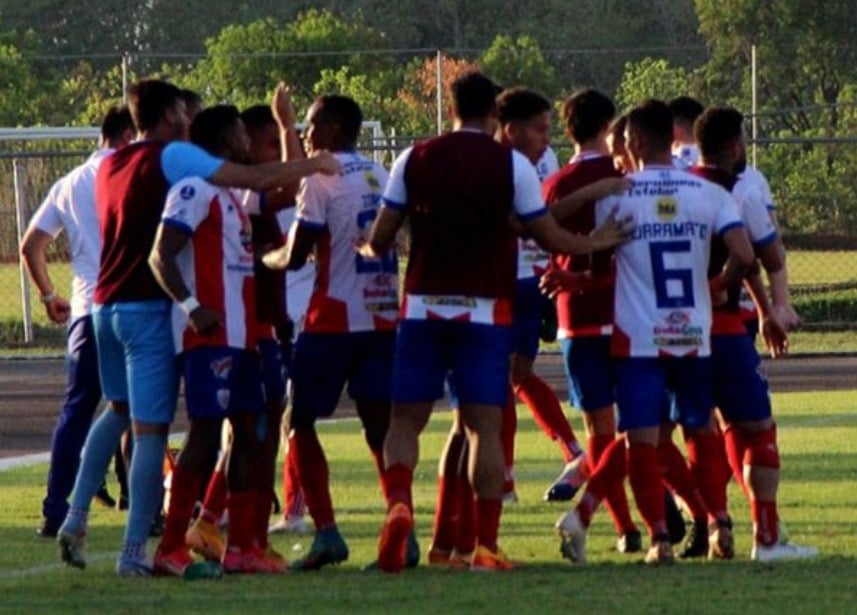 Estudiantes de Mérida vs Mineros predicciones pronóstico cuotas previas apuestas Liga FUTVE el 14 de mayo de 2023