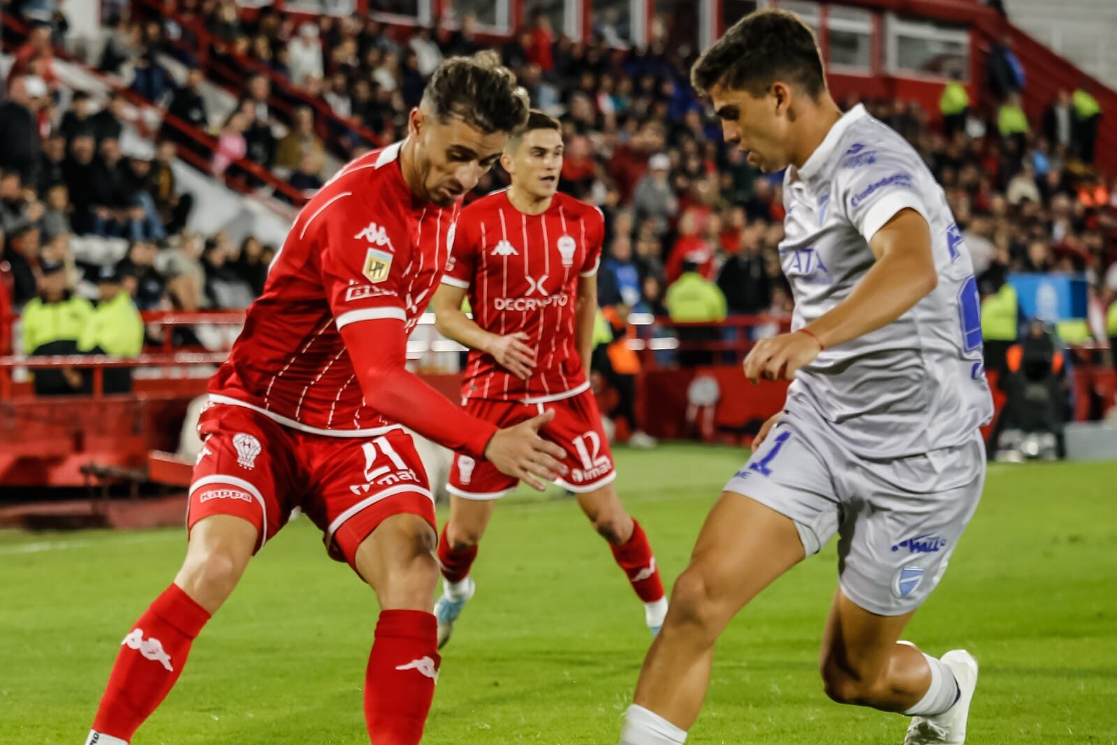 Sarmiento vs Huracan Predictions Picks Betting Odds May 21 2023