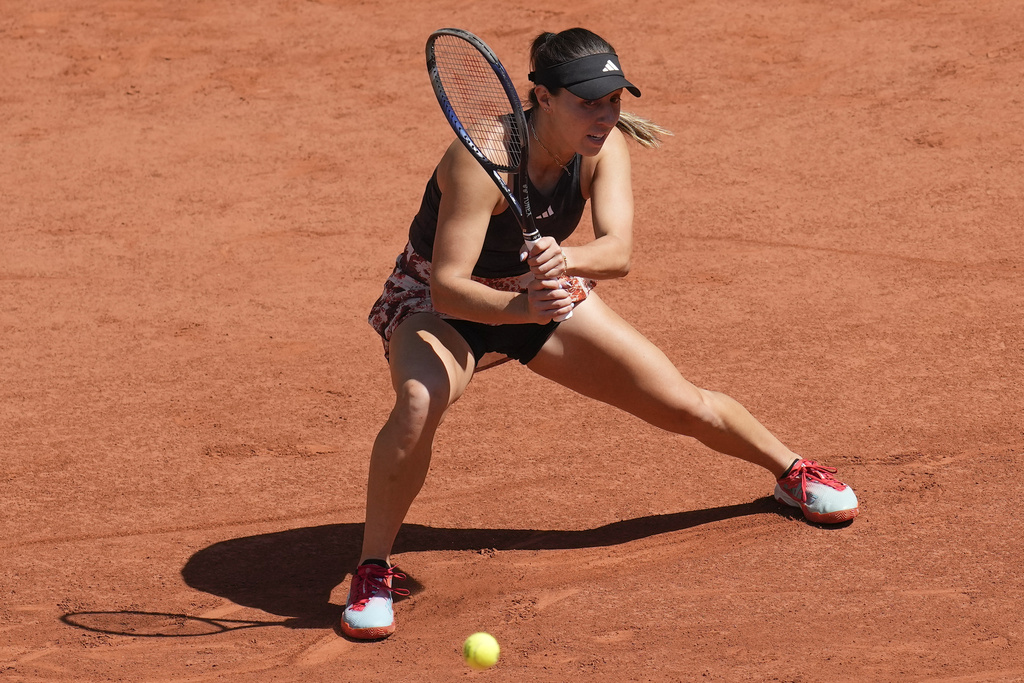 Pronóstico predicciones cuota previa apuestas Mertens vs Pegula tercera ronda Roland Garros 2 junio 2023