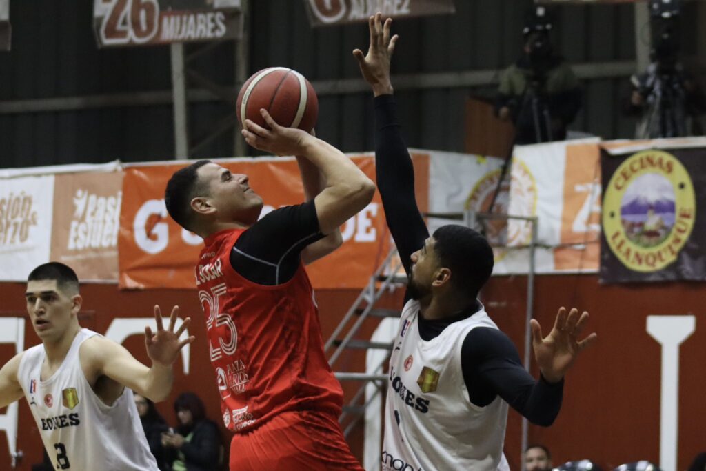 Basket UdeC vs Leones de Quilpué LNB de Chile Finales Juego 1 julio 2023