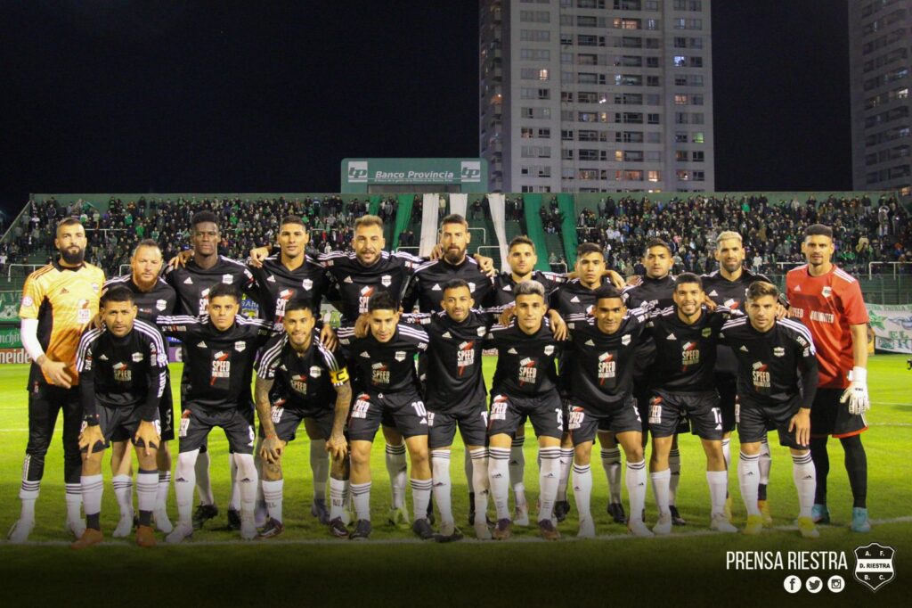 pronostico prediccion cuotas previa Instituto vs Deportivo Riestra Primera Ronda Copa Argentina 7 junio 2023