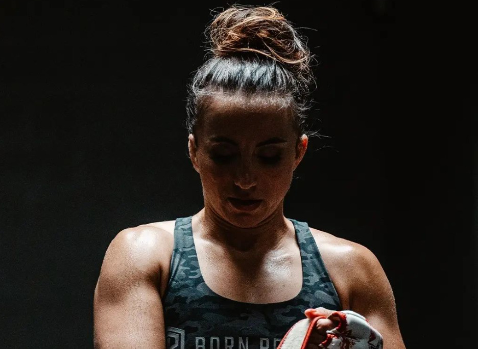 Predicción, pronóstico y cuotas para Amanda Ribas vs Maycee Barber UFC Fight Night del 24 de junio de 2023