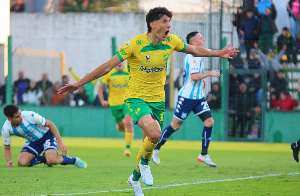 Penarol vs Defensa y Justicia Predictions Picks Betting Odds Group Stage Game on June 6, 2023