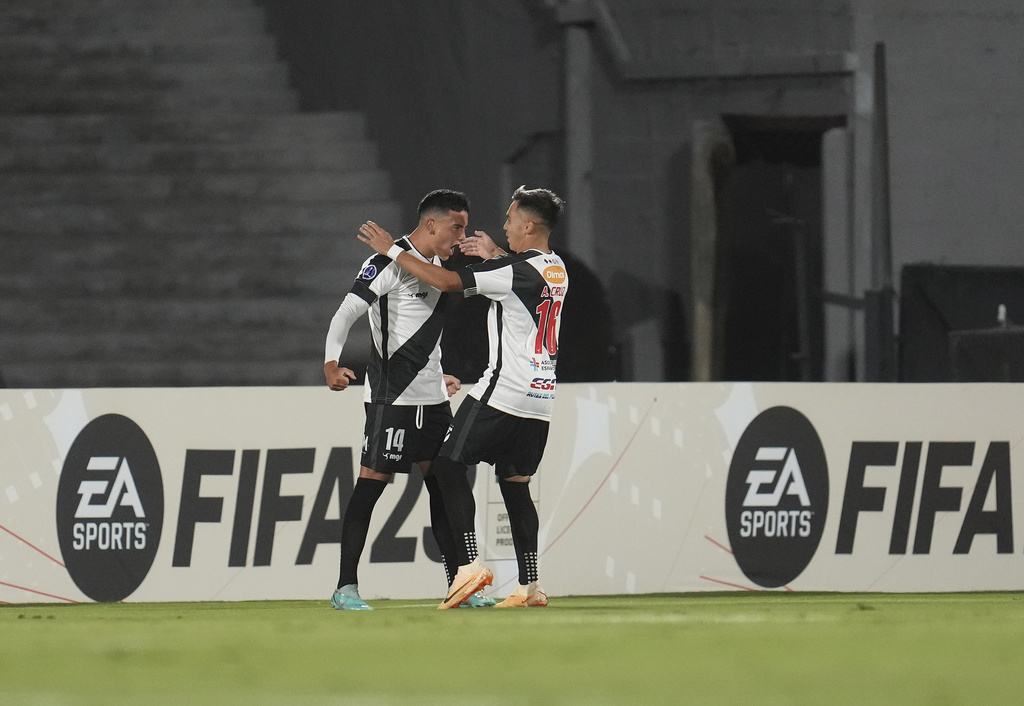 Emelec vs Danubio Predicciones pronóstico apuestas cuotas por el Grupo B de la Copa Sudamericana el 28 de junio de 2023