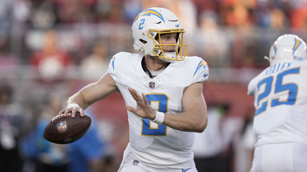 Dolphins vs Chargers Predictions, Picks, Odds Sep 10 2023