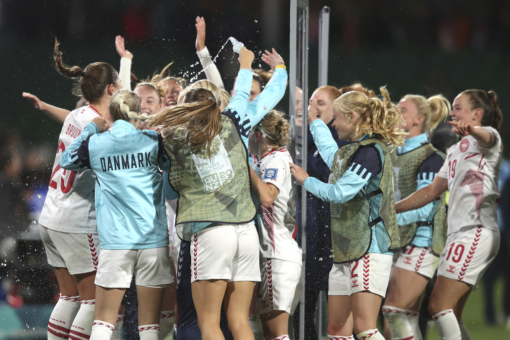 Australia vs Dinamarca Predicciones pronóstico cuotas apuestas en los octavos de final de la Copa Mundial Femenina el 7 de agosto de 2023