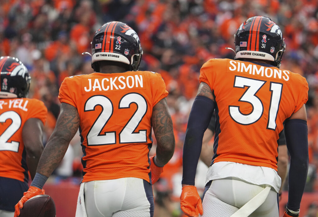 Commanders vs Broncos Predictions, Picks, Odds Sep 17 2023