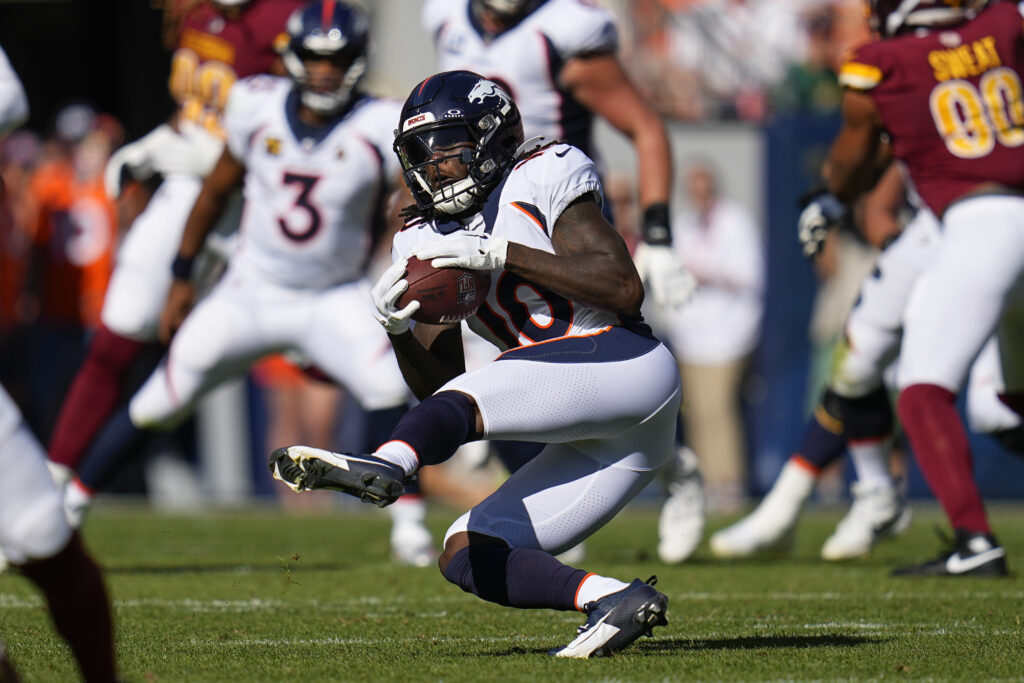 Broncos vs Bears Predictions, Picks, Odds Oct 1 2023