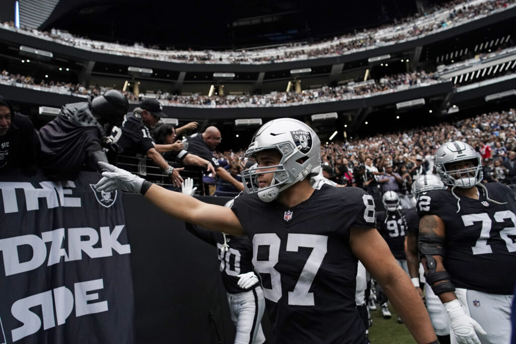 Raiders vs Lions Predictions, Picks, Odds Oct 30 2023