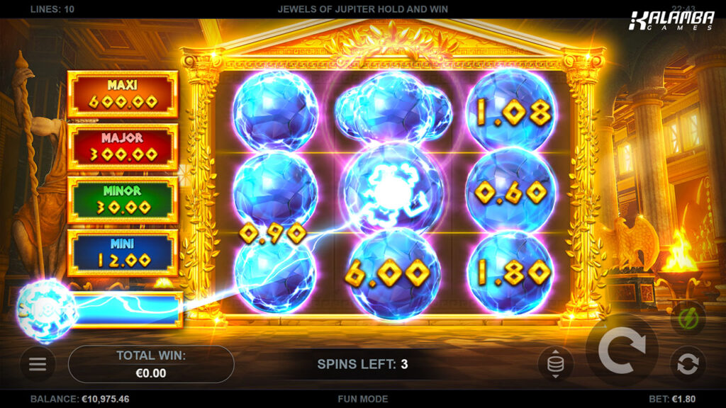 Jewels of Jupiter Hold and Win Screenshot of blue orbs